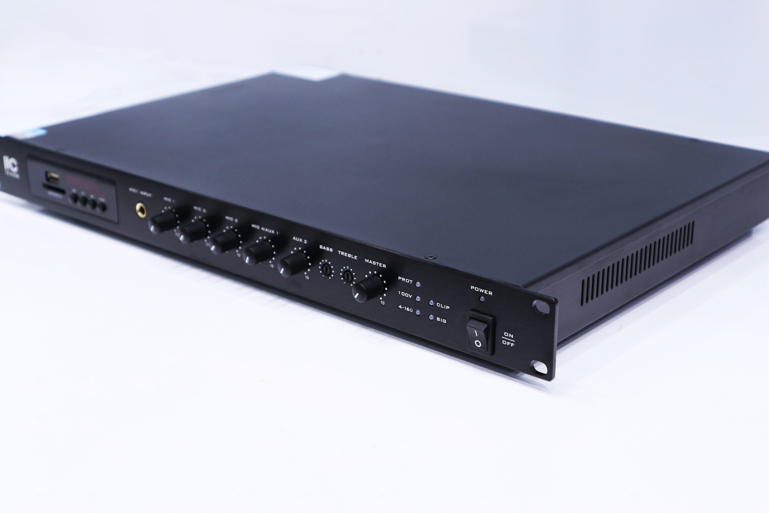 Amply ITC TD-120B được trang bị thêm các cổng thẻ SD, TF, USB thuận tiện cho người dùng Amply ITC TD-120B được trang bị thêm các cổng thẻ SD, TF, USB thuận tiện cho người dùng